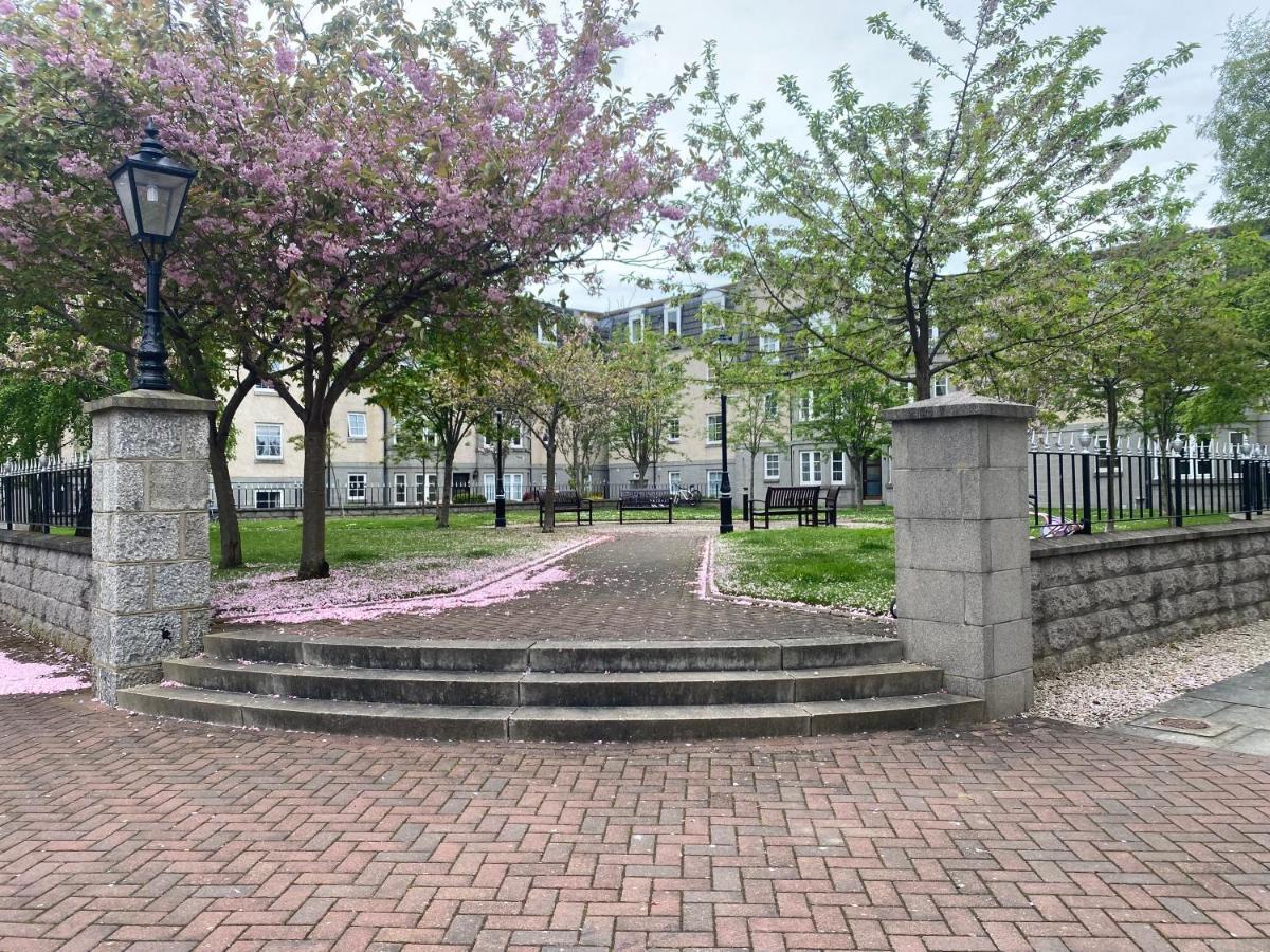 Ground Floor Central 1 Bed With Parking Aberdeen Buitenkant foto